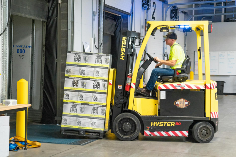 How to Get Hired as a Forklift Operator: Skills That Employers Are Looking For